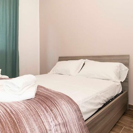 Bright & Functional Flat Lingotto Apartment Turin Exterior photo